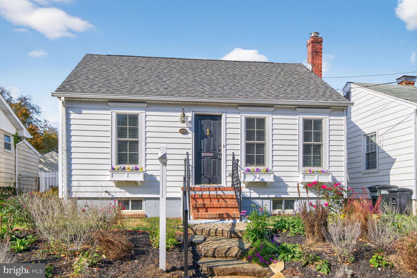 808 Carrollton Avenue, Annapolis