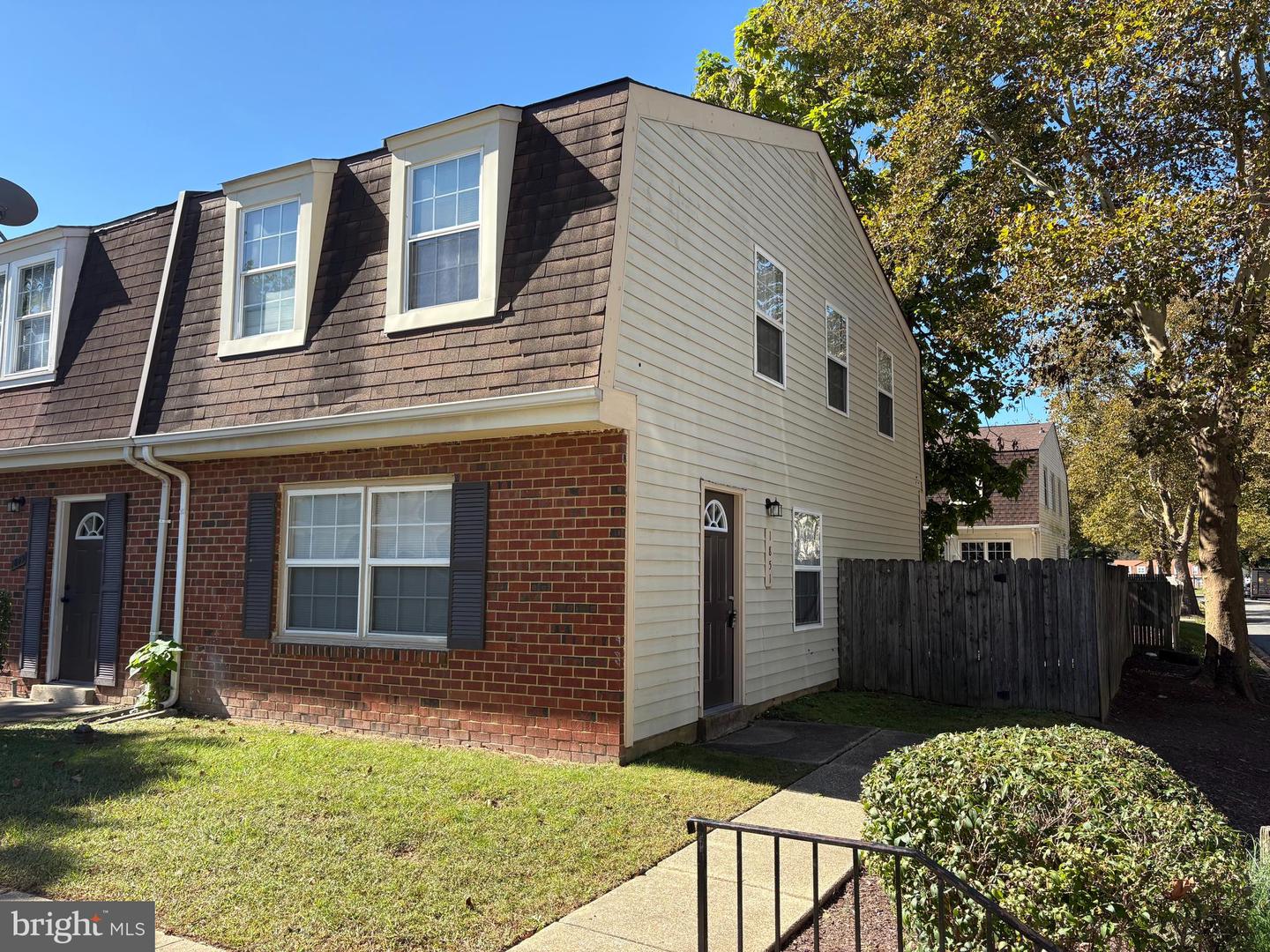 1851 Arwell Court, Severn