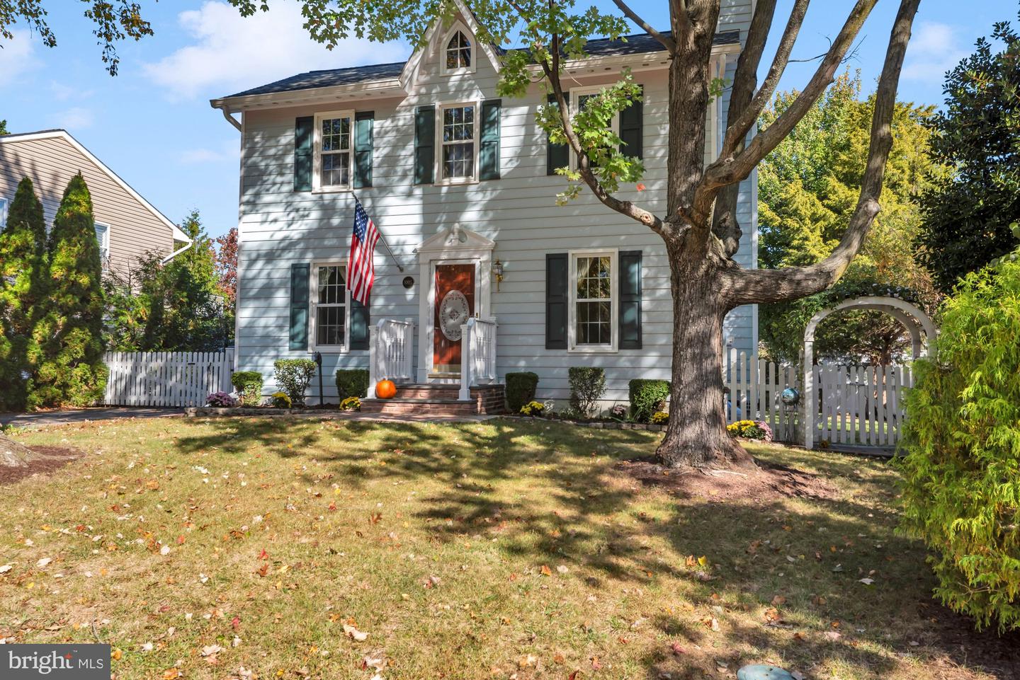 1005 Hyde Park Drive