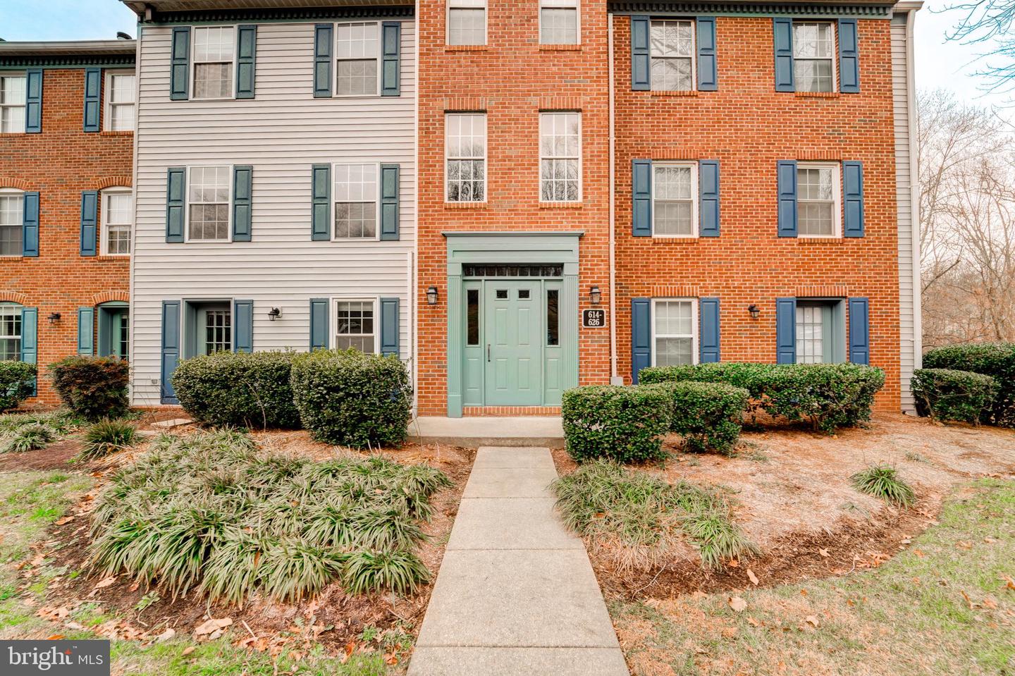618 Newbridge Court #3-618, Arnold