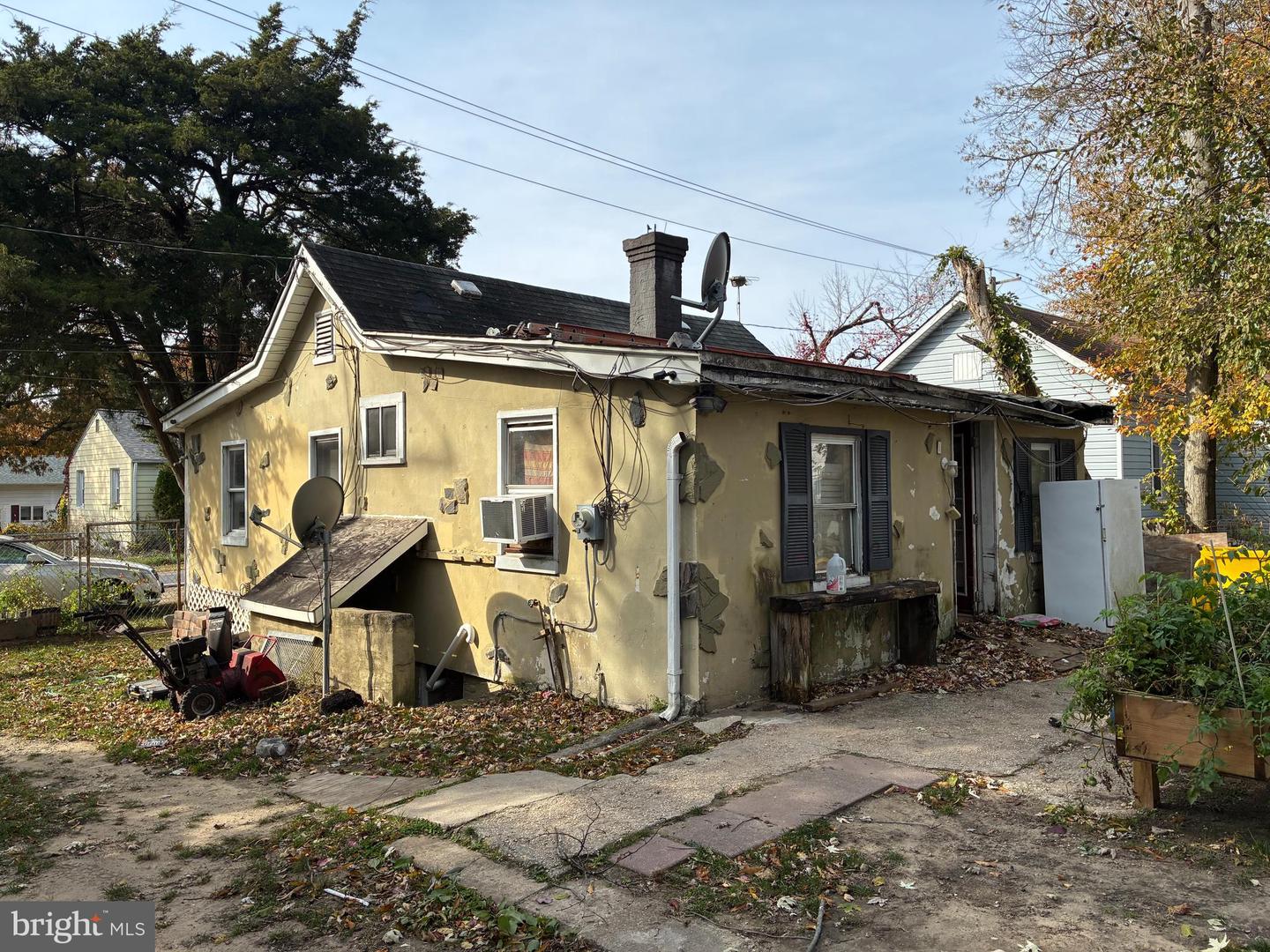 7811 Outing Avenue, Pasadena