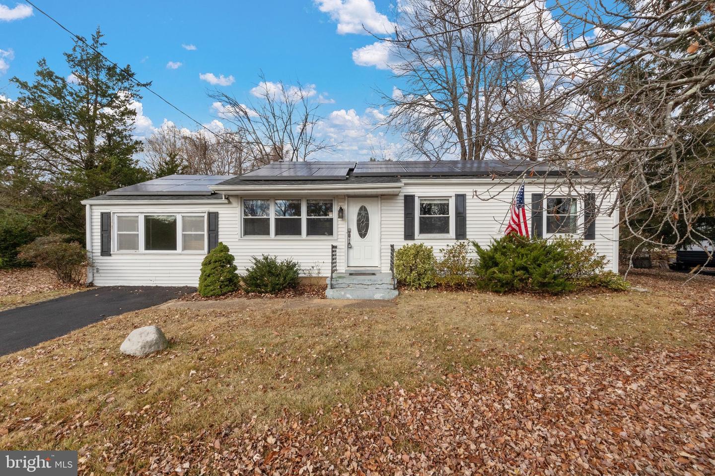 115 Valley View Avenue, Edgewater