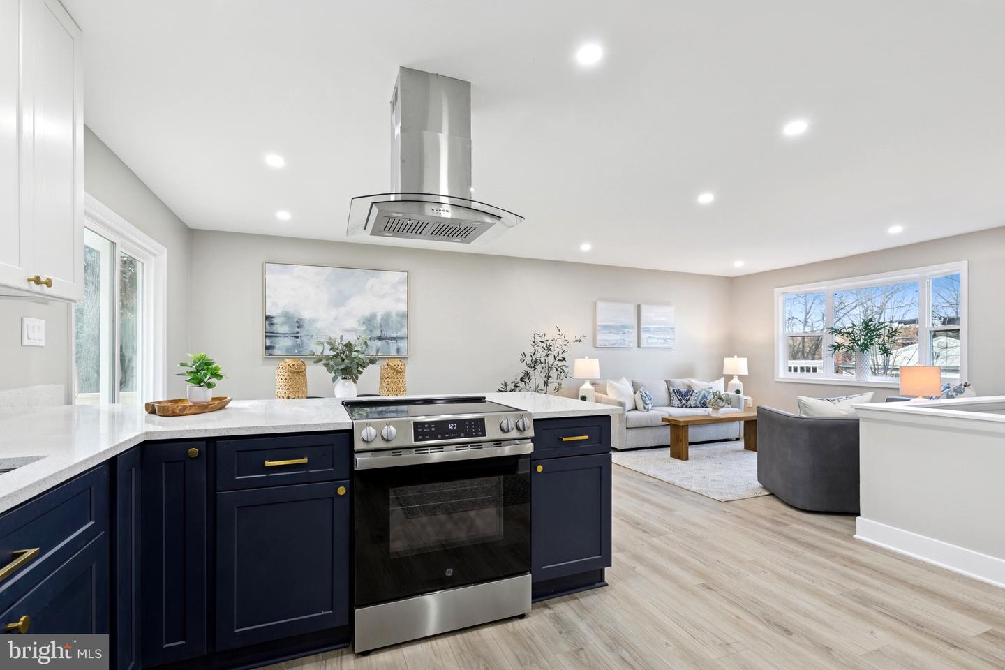 786 Rolling View Drive, Annapolis
