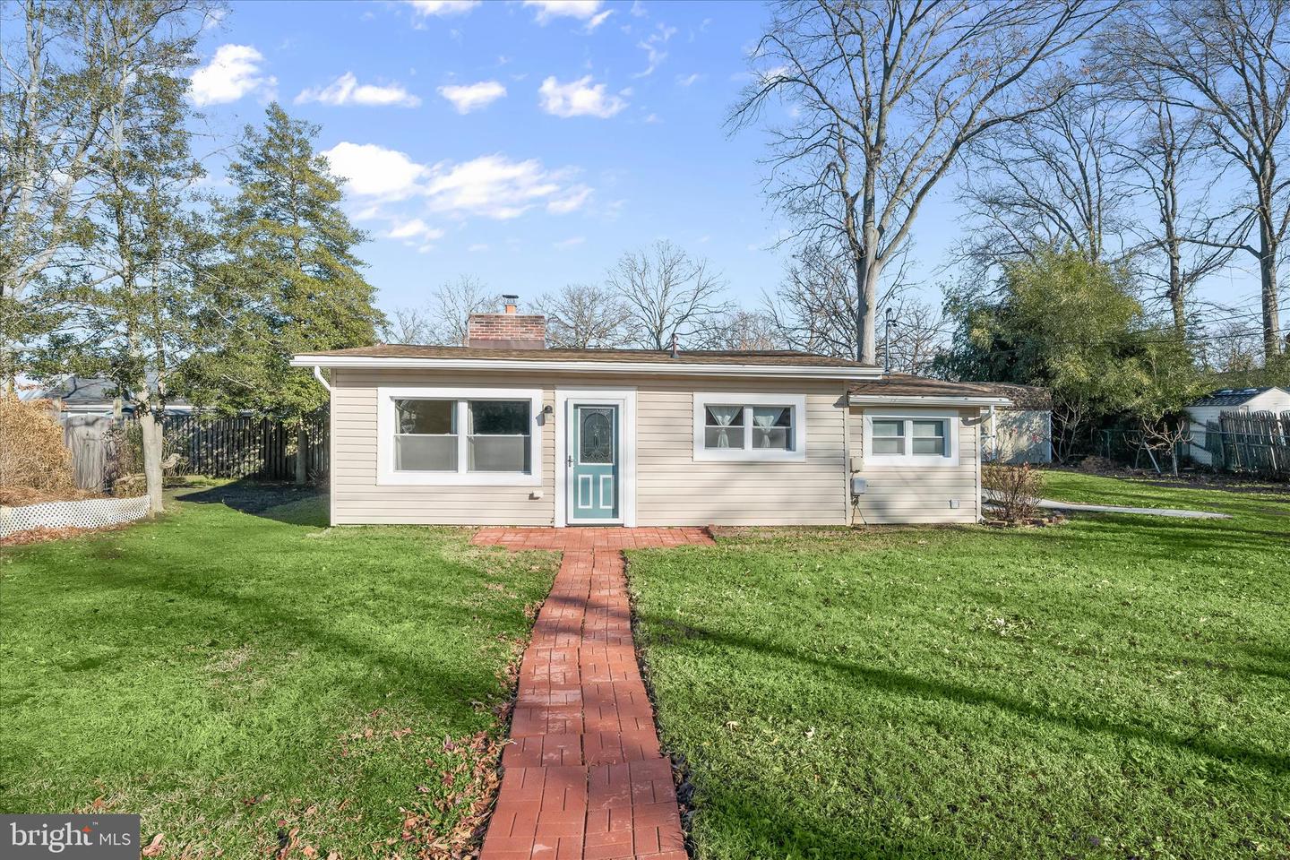 1639 Elkridge Drive, Edgewater