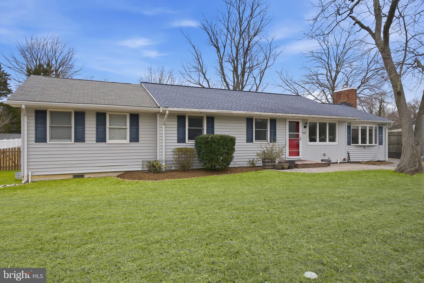 105 Bear Creek Parkway, Edgewater