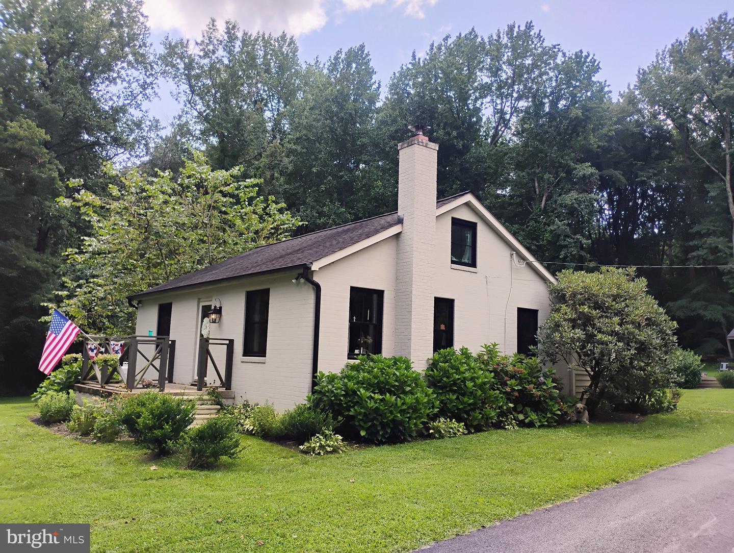 667 Old Herald Harbor Road, Crownsville
