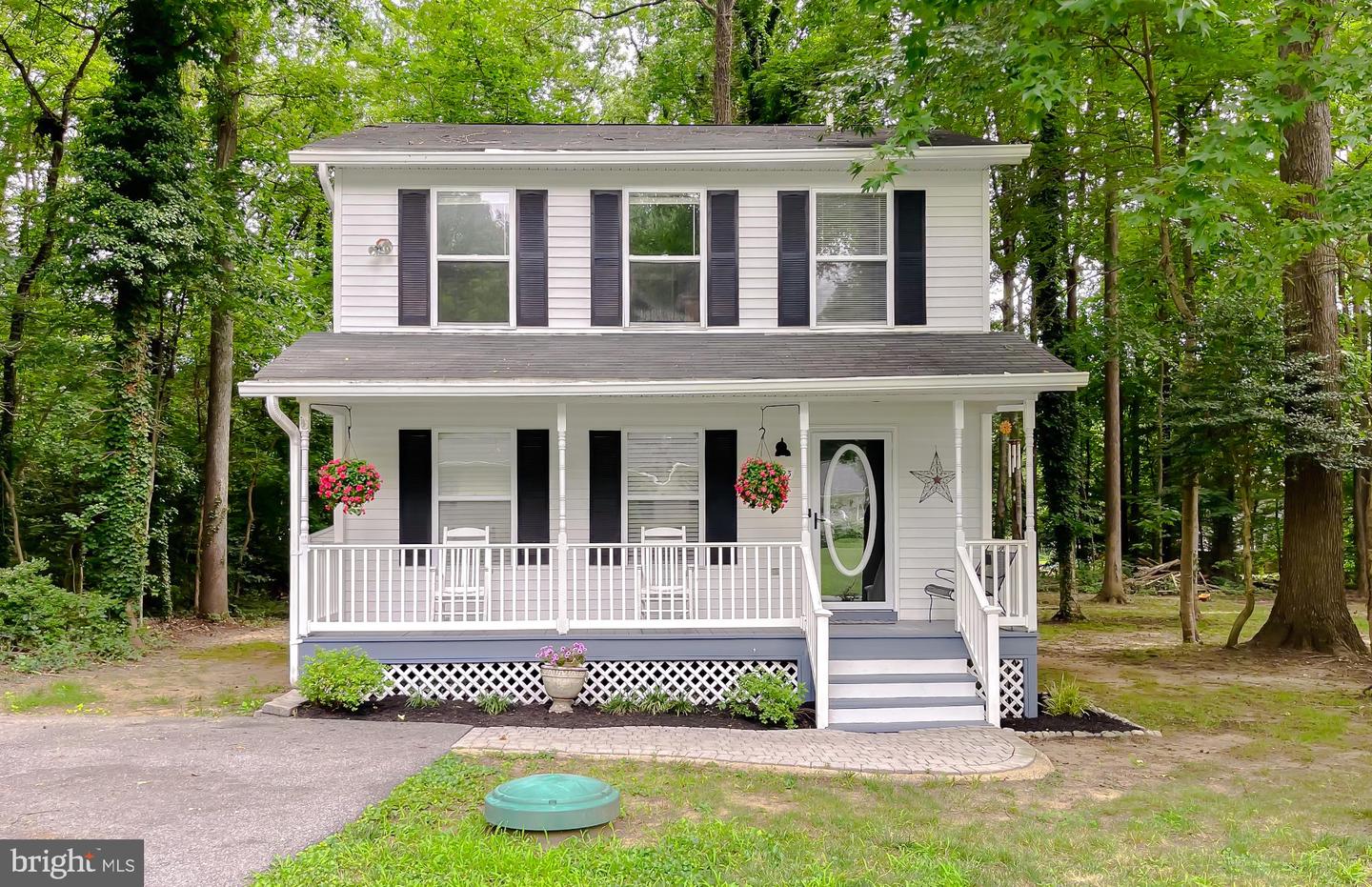 3593 2nd Avenue, Edgewater