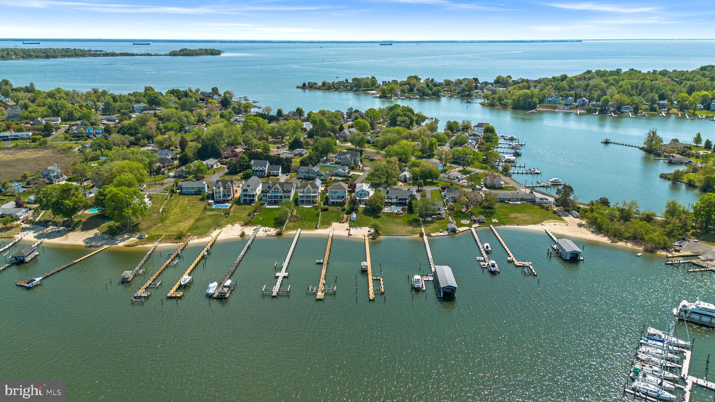 3728 Bay Drive, Edgewater