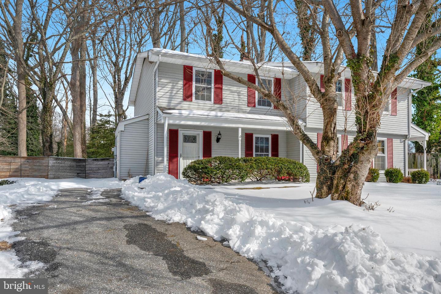 1688 Secretariat Drive, Annapolis