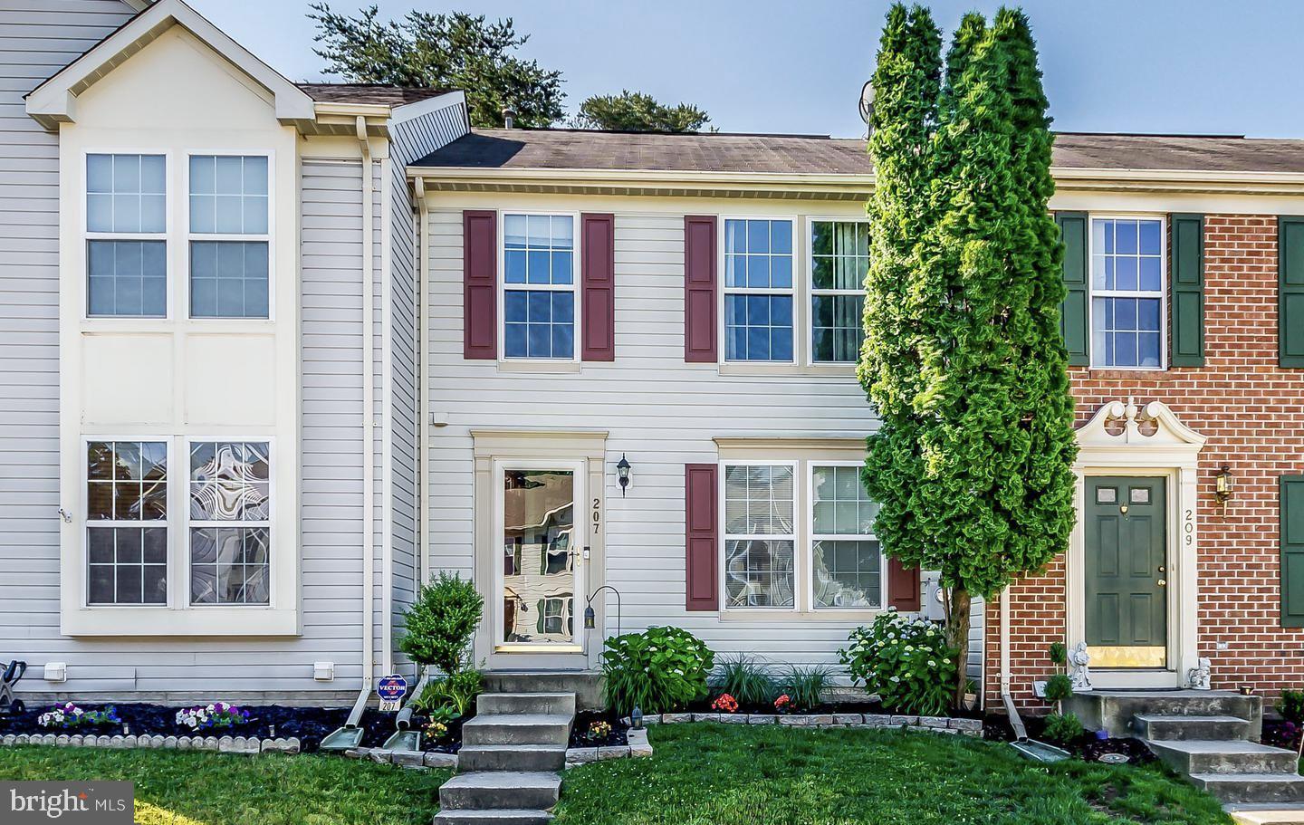 207 Foxmanor Lane, Glen Burnie