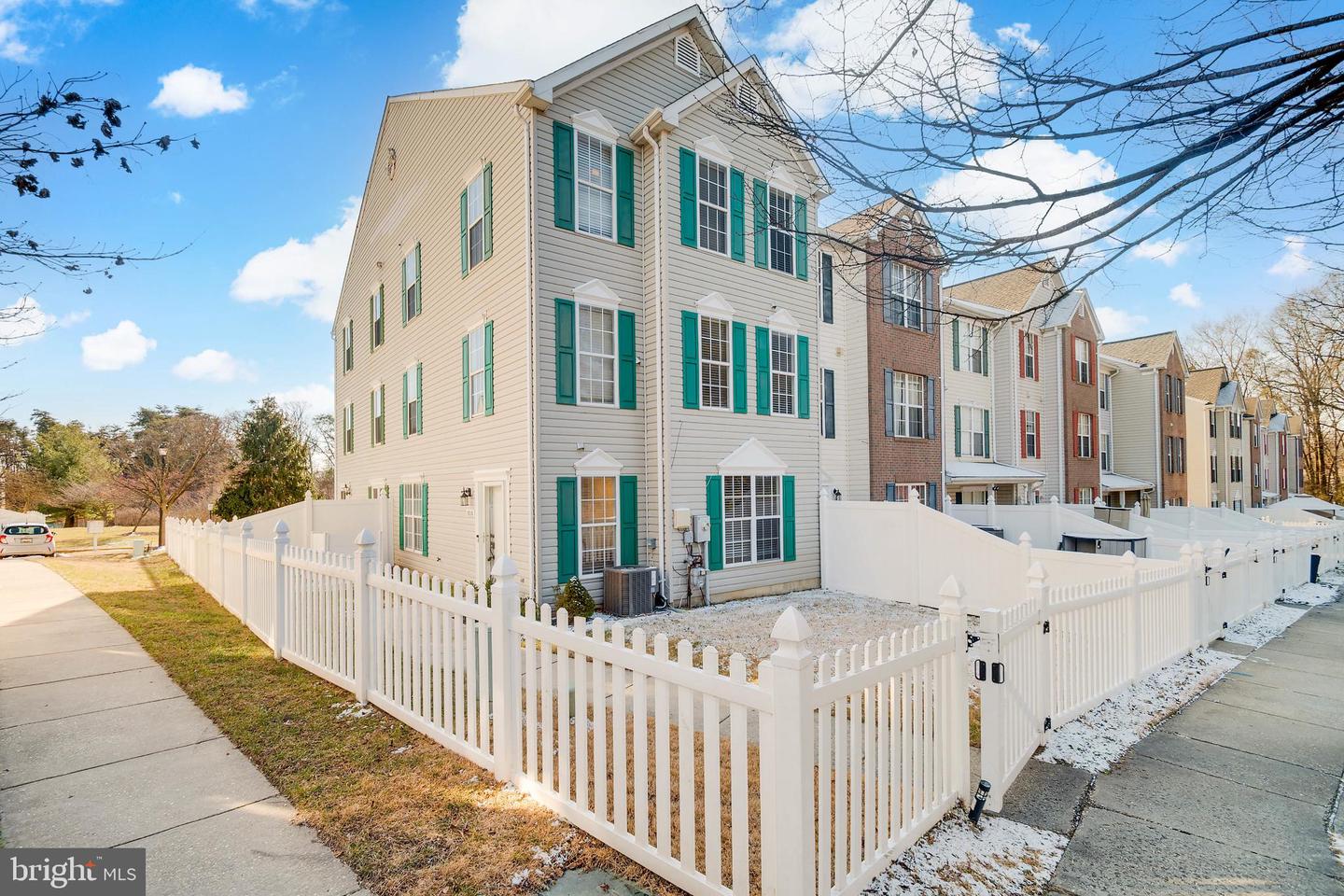 1814 Watch House Circle N, Severn