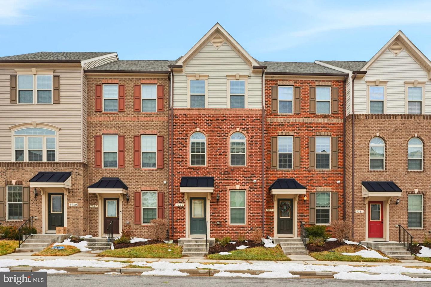 7725 Duncannon Lane, Hanover