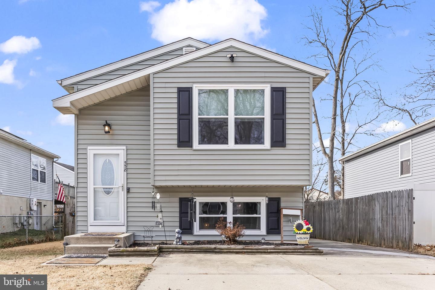 558 Elizabeth Lane, Glen Burnie