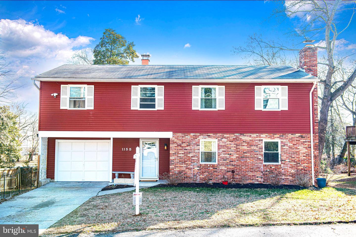 1155 Bayview Vista, Annapolis