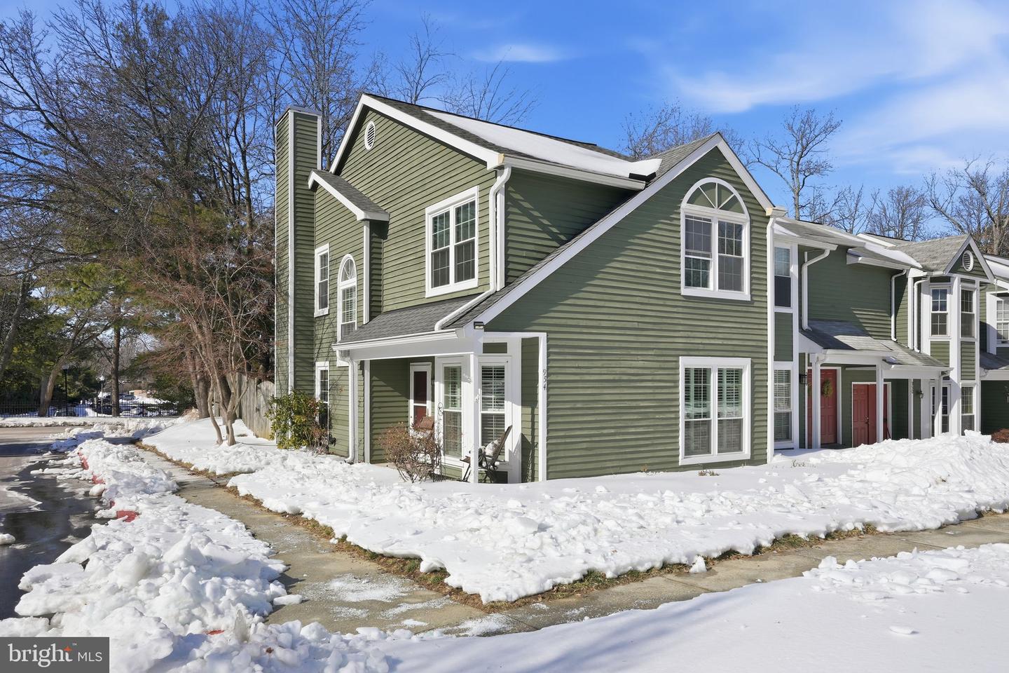 954 Breakwater Drive, Annapolis