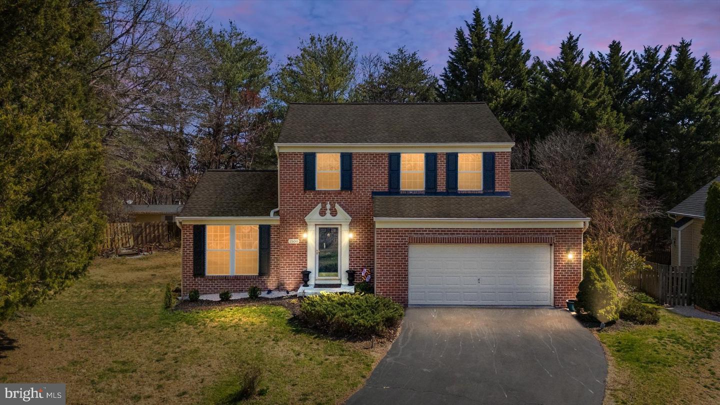 1500 Ridge Forest Way, Hanover