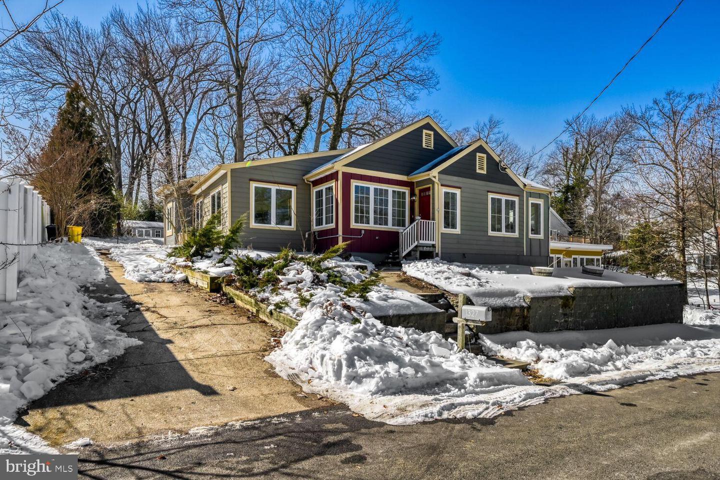 1327 Bay Avenue, Annapolis
