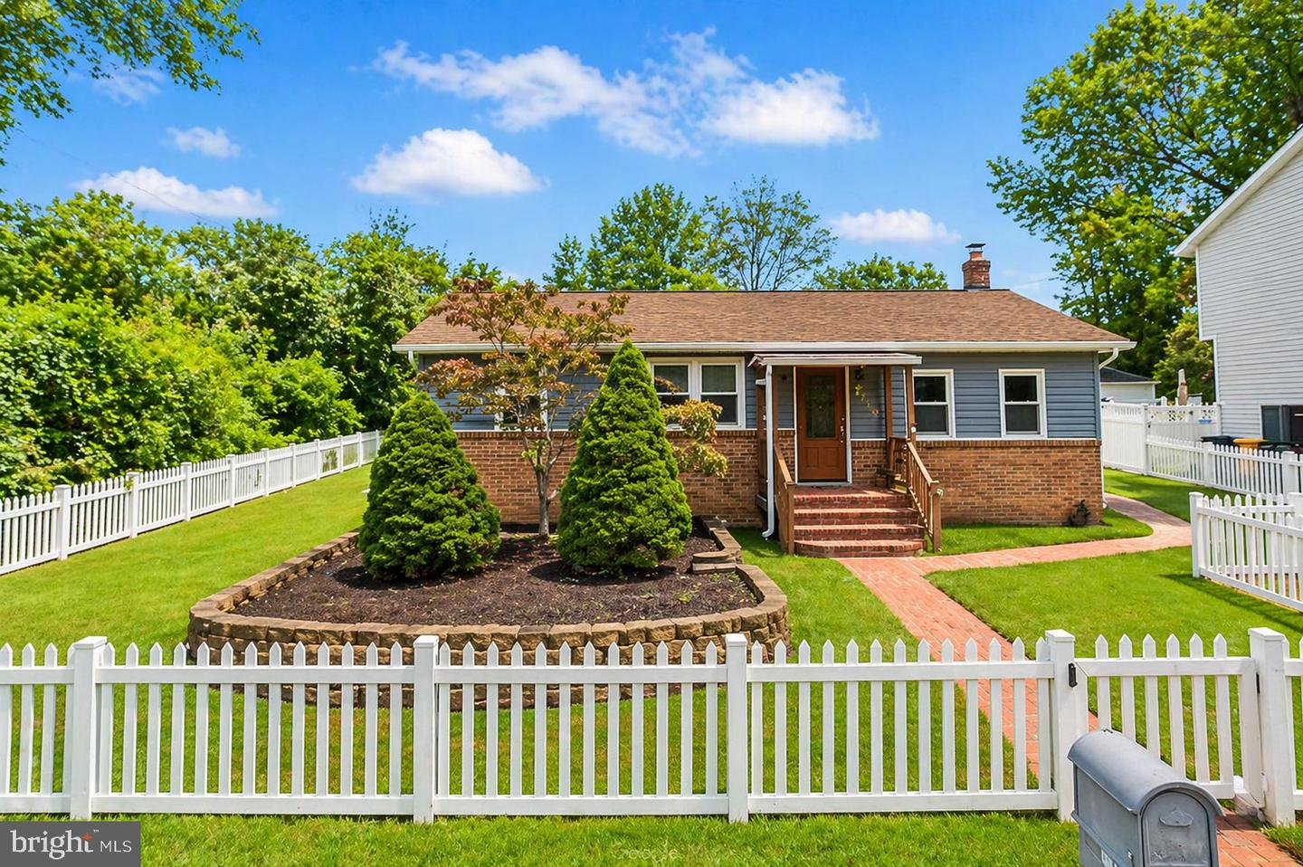 3714 3rd Avenue, Edgewater
