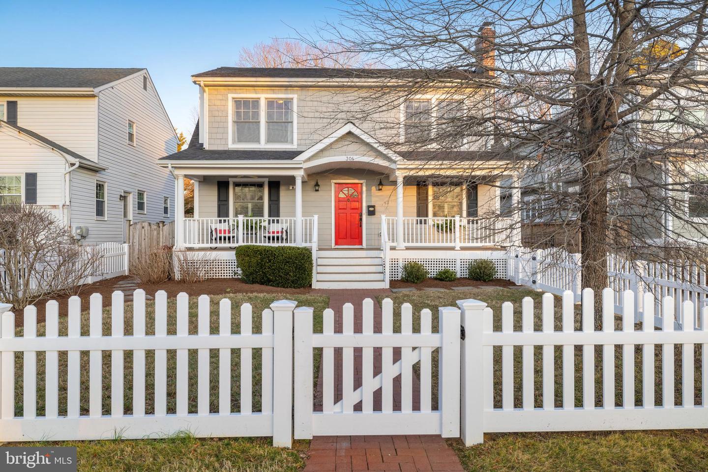 304 Locust Avenue, Annapolis