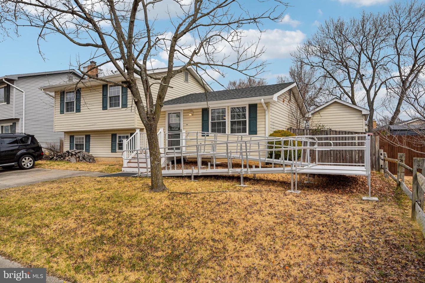 1842 Statesman Court, Severn