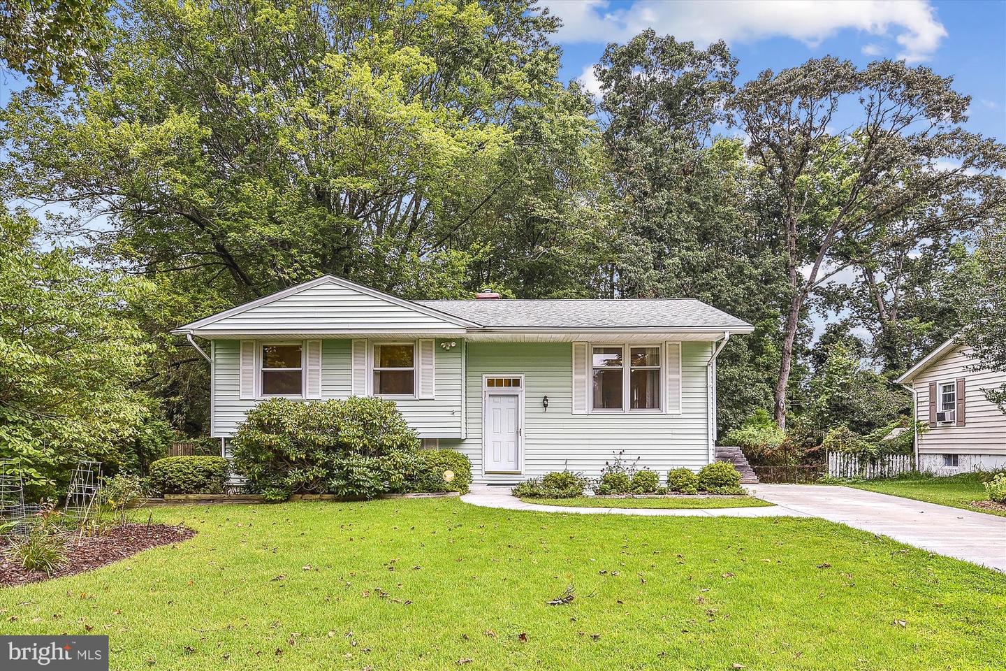 114 Howard Avenue, Arnold