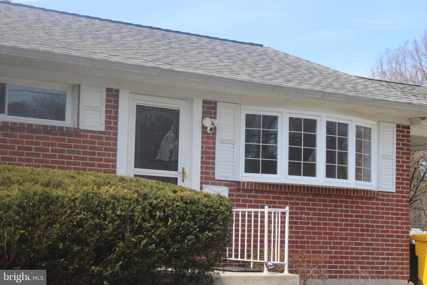 402 Glenmont Avenue, Glen Burnie