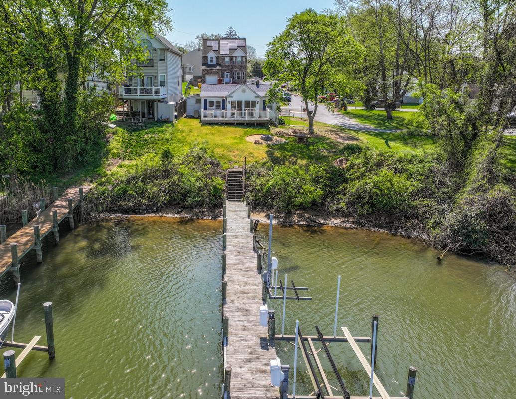 7801 Waterview