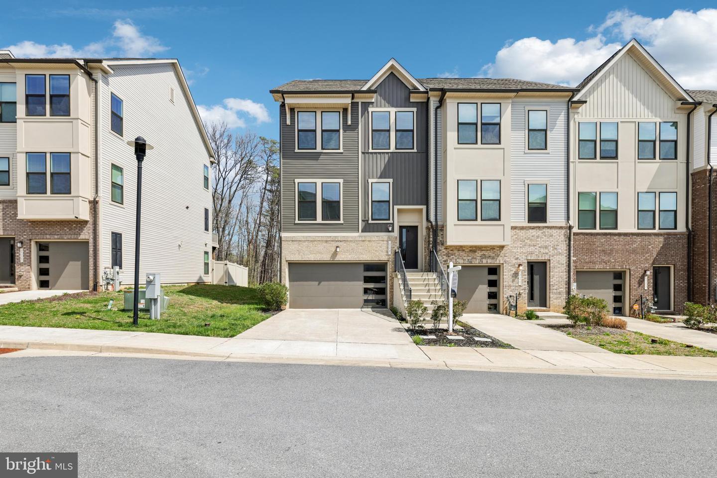 219 Sweetbay Lane, Laurel