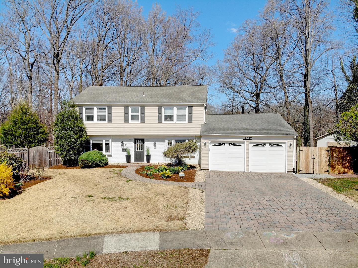 1702 Saxony Place, Crofton