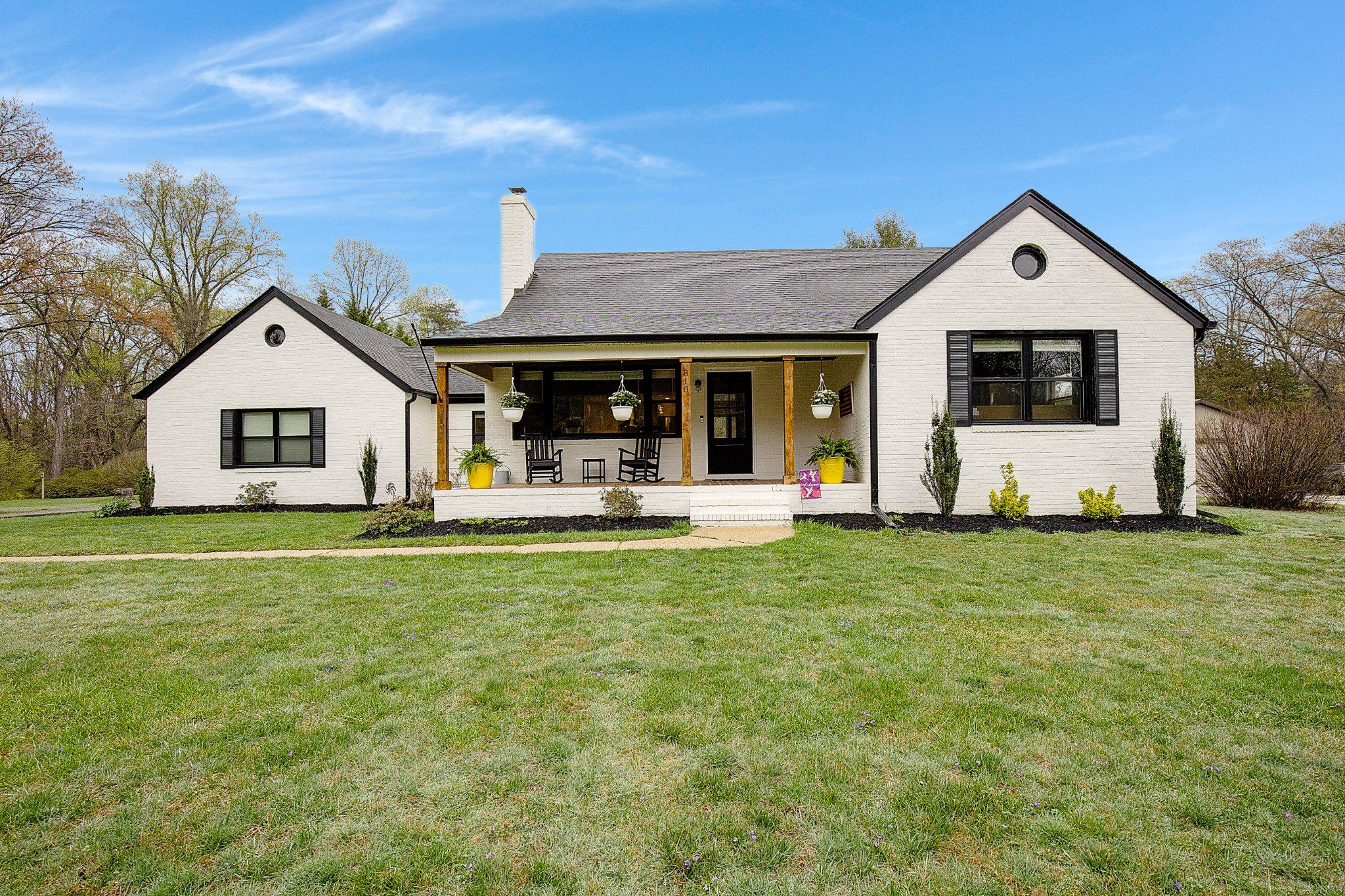 818 Cedarcroft Drive, Millersville