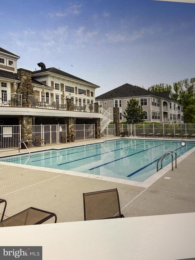 1523 Enyart Way #102, Annapolis