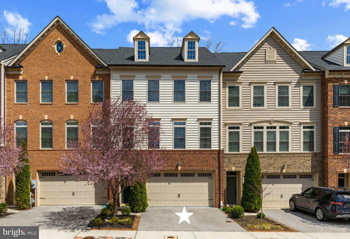 1117 Canterwood Place, Arnold