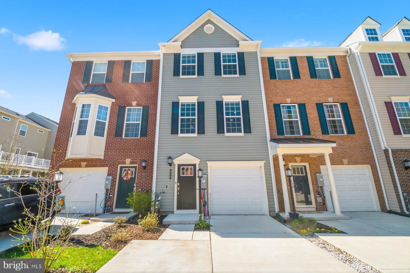 677 Warblers Perch Way, Glen Burnie