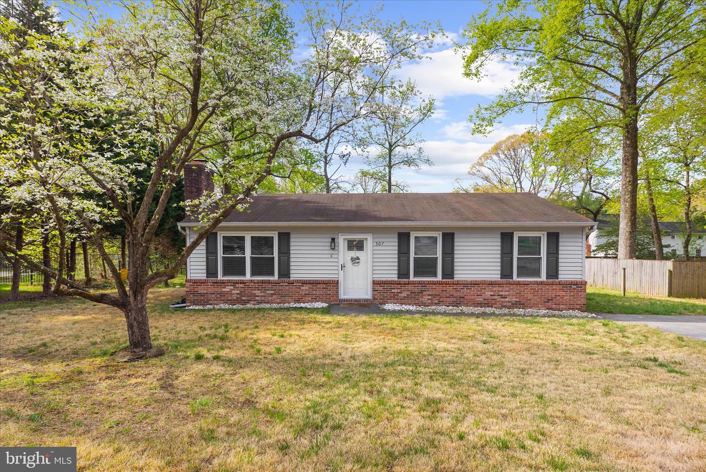 307 Riverdale Road