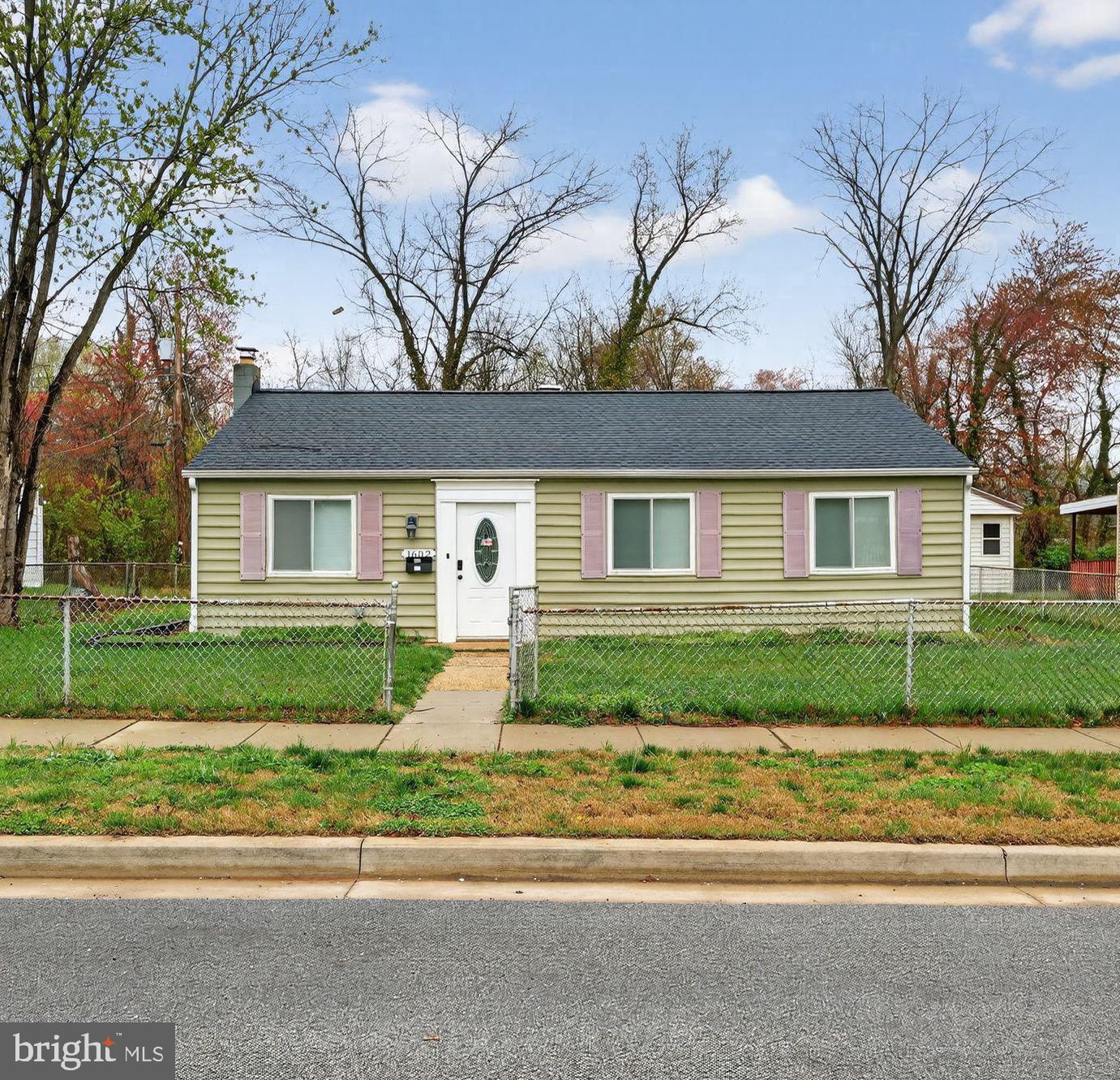 1602 Lorimer Road