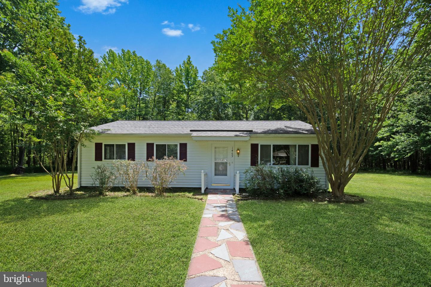 1469 Cedarhurst Road, Shady Side
