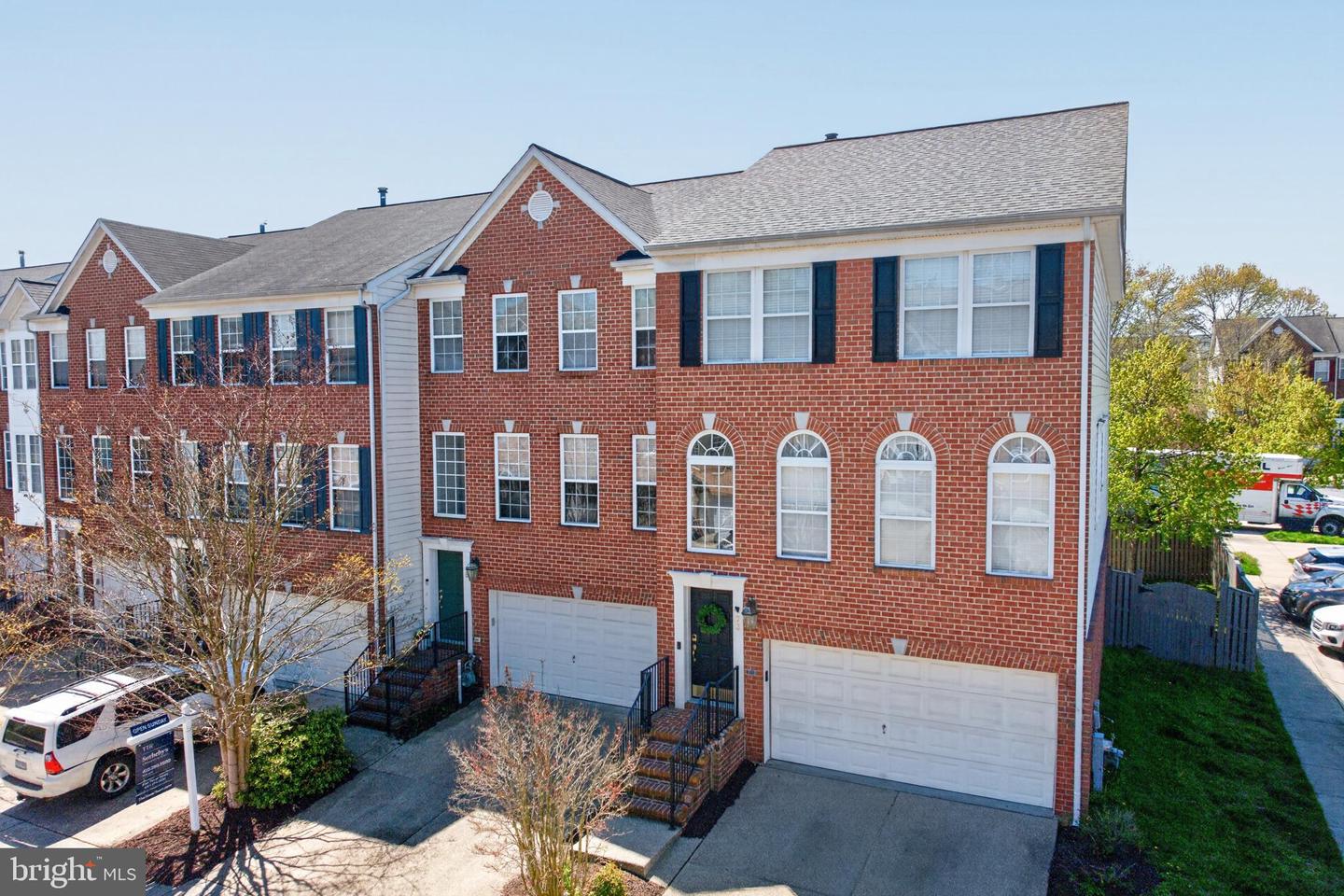 75 Two Rivers Drive, Edgewater