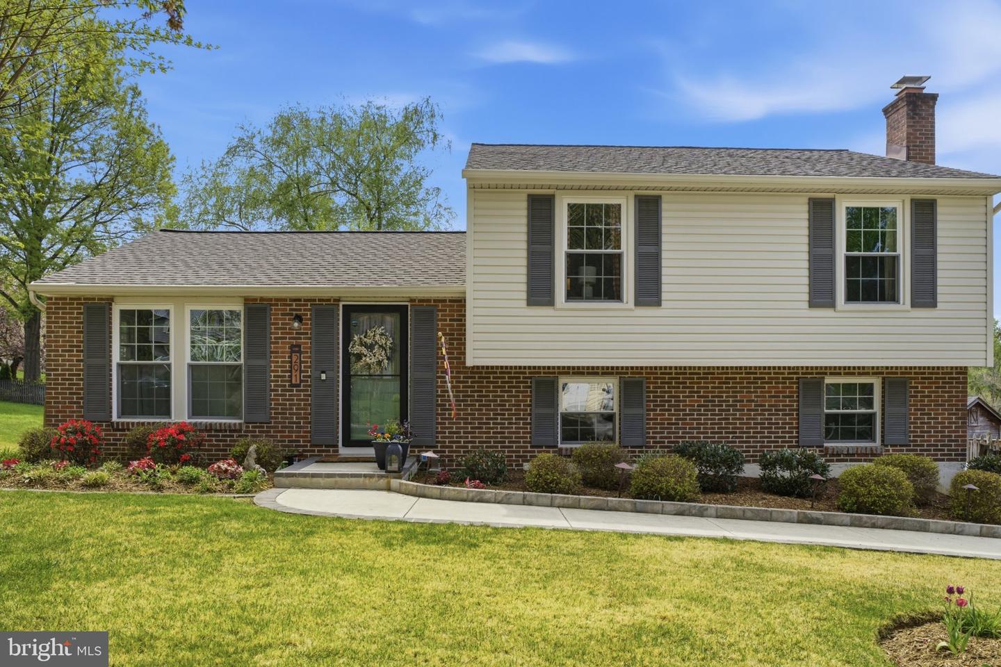 291 Waycross Way, Arnold