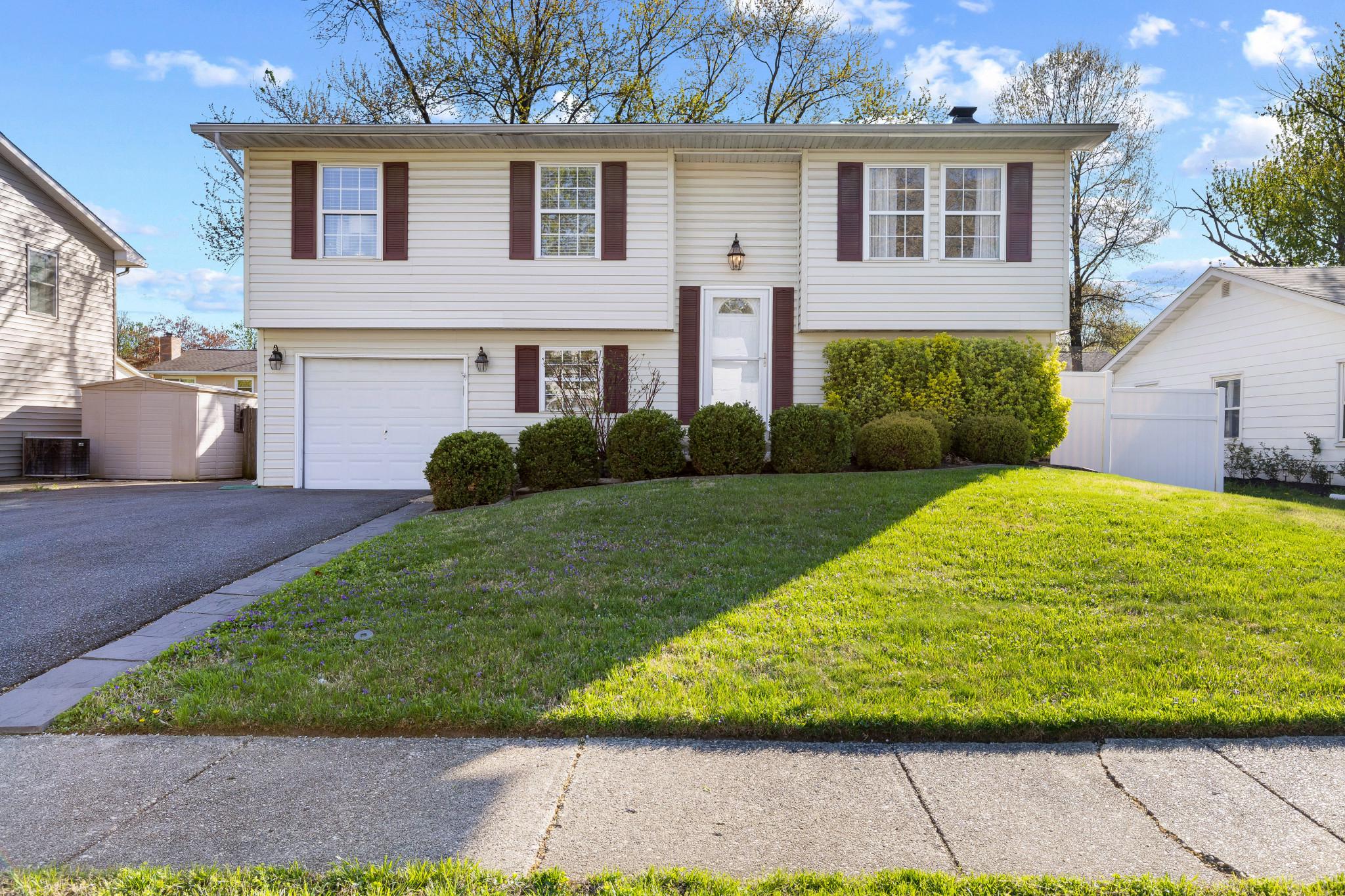 1019 Christmas Lane, Gambrills