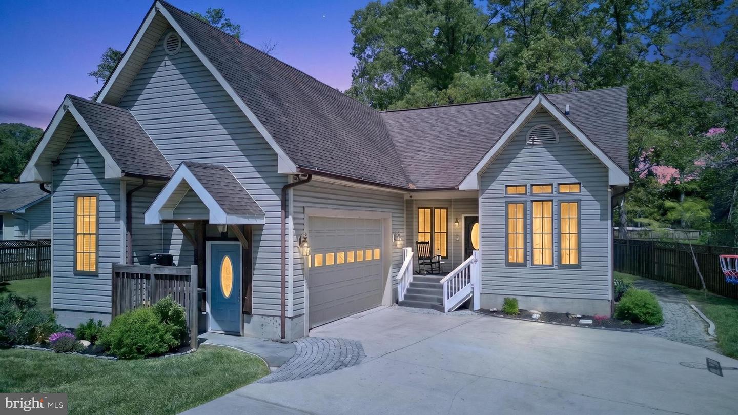 18 Fallon Drive, Pasadena