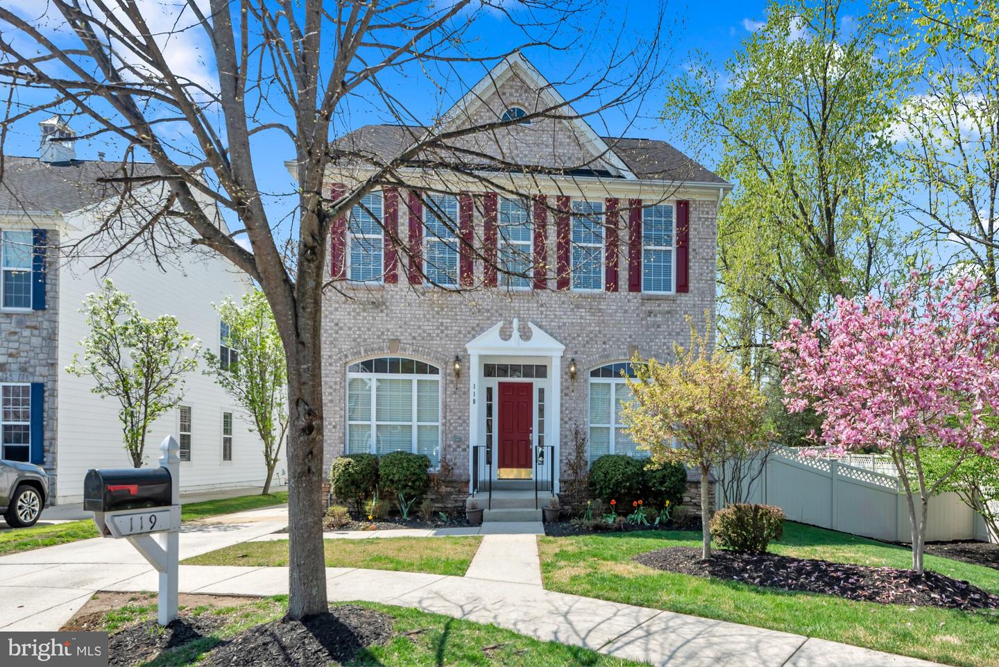 119 Mulberry Court, Edgewater