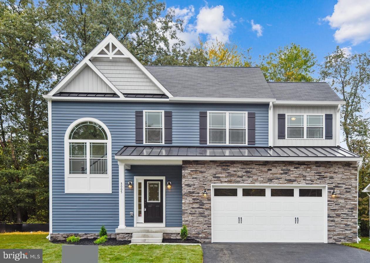 104 Euphoria Ct