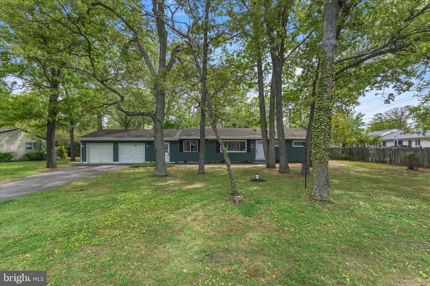 1511 Long Point Road, Pasadena