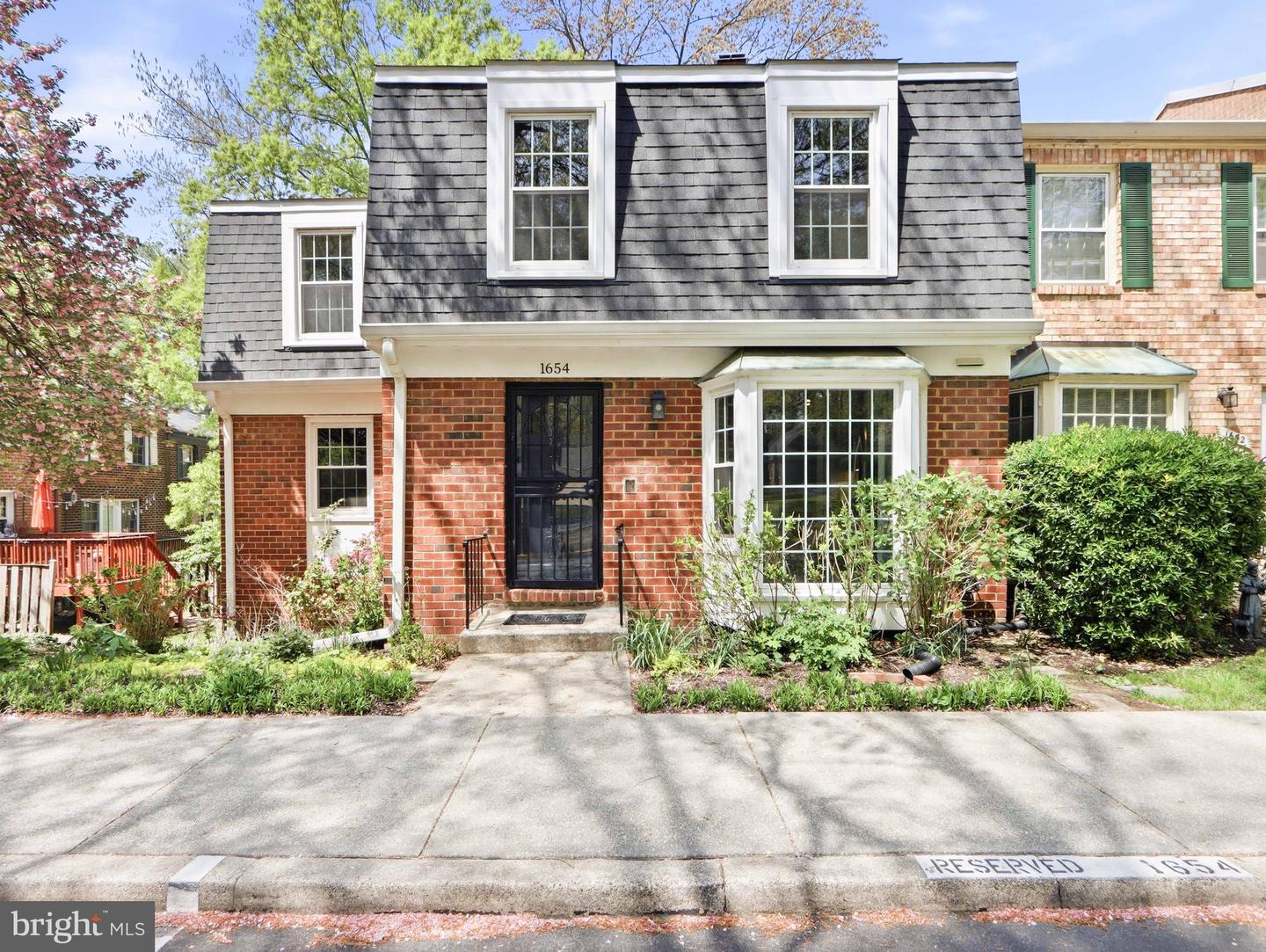 1654 Albermarle Drive, Crofton