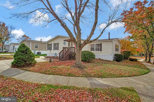 8020 Fair Breeze Drive, Severn