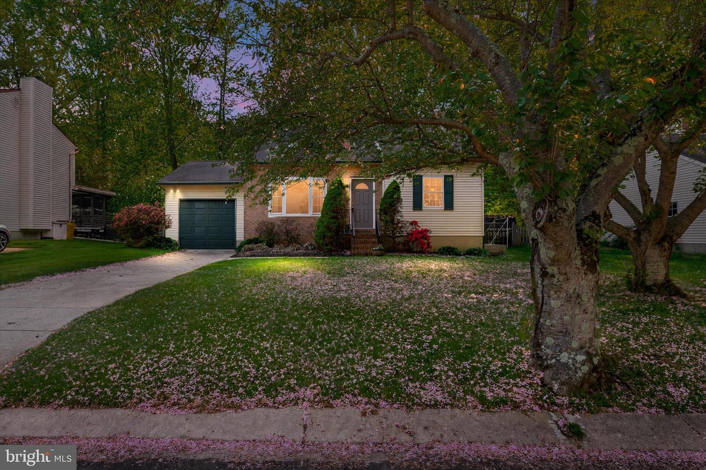 511 Norton Lane, Arnold