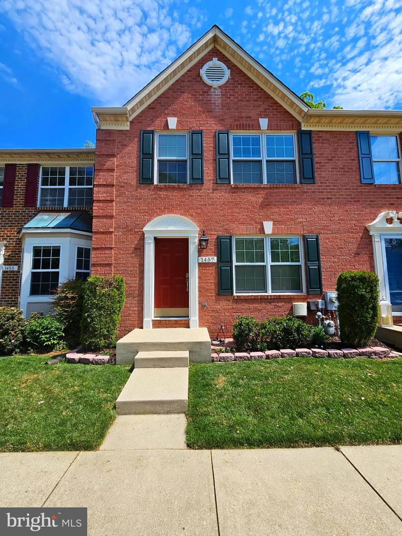 1457 Falcon Nest Court, Arnold