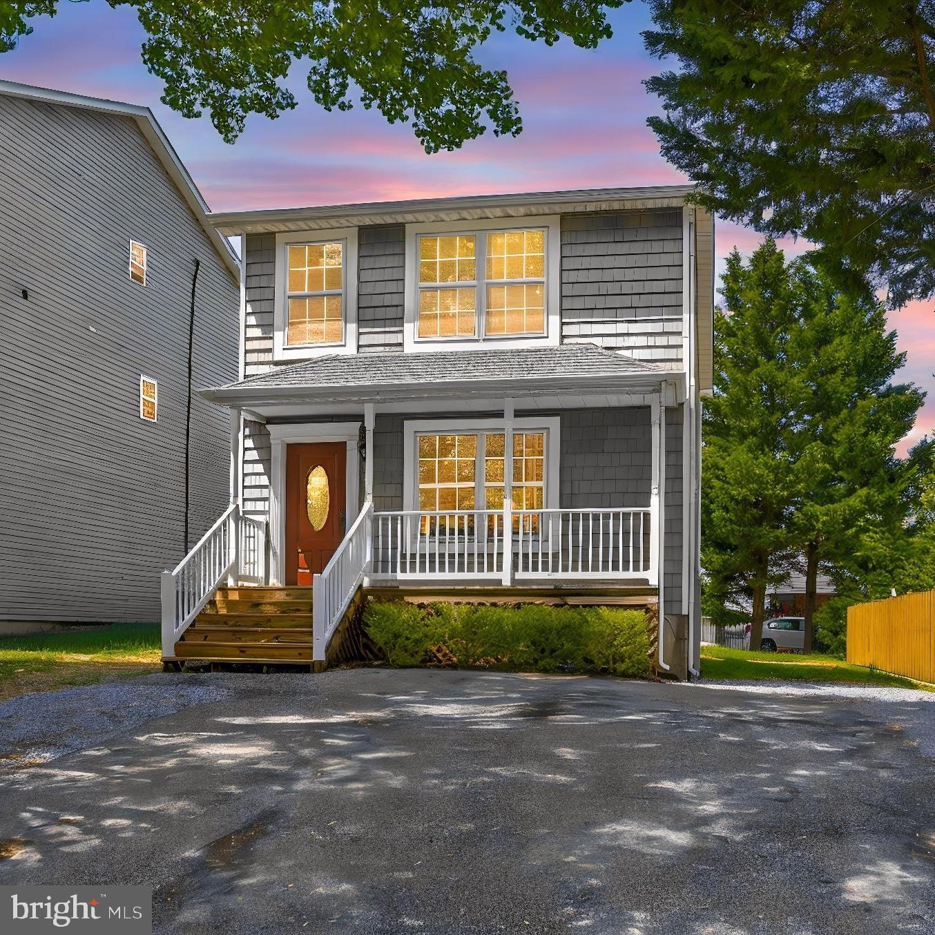 806 Selby Boulevard, Edgewater