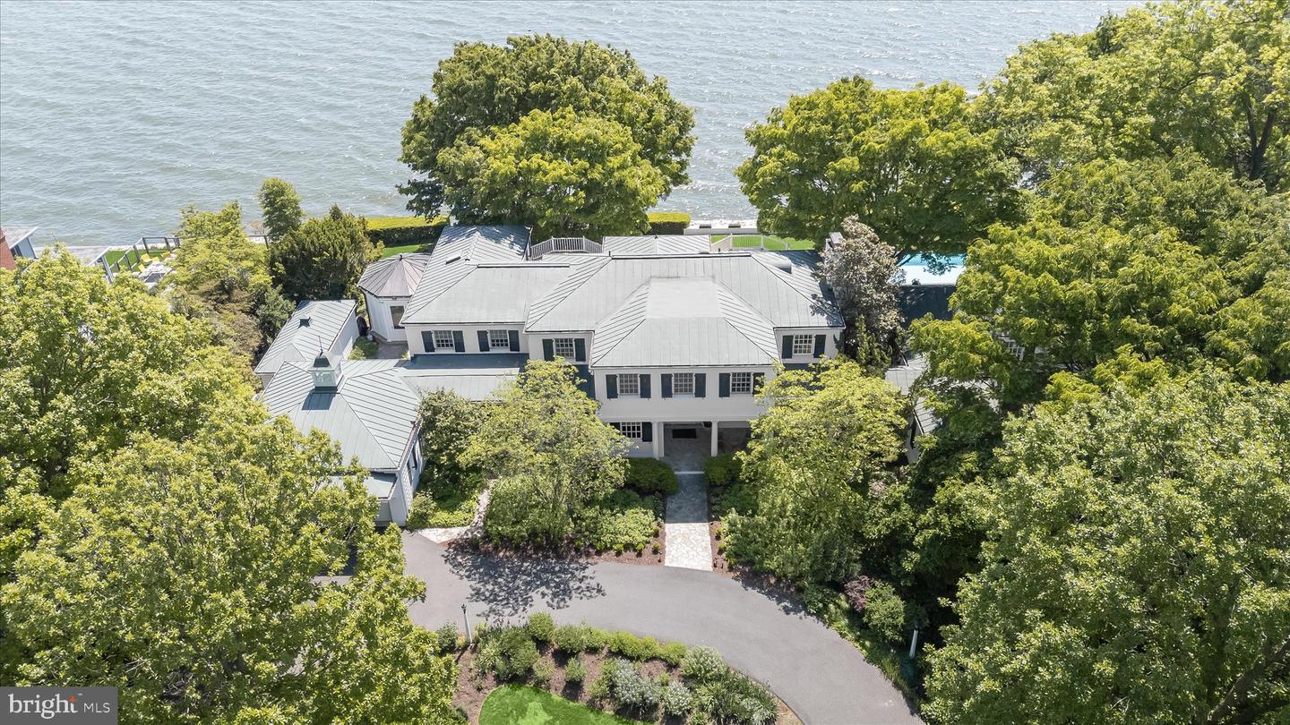 747 Bywater Road
