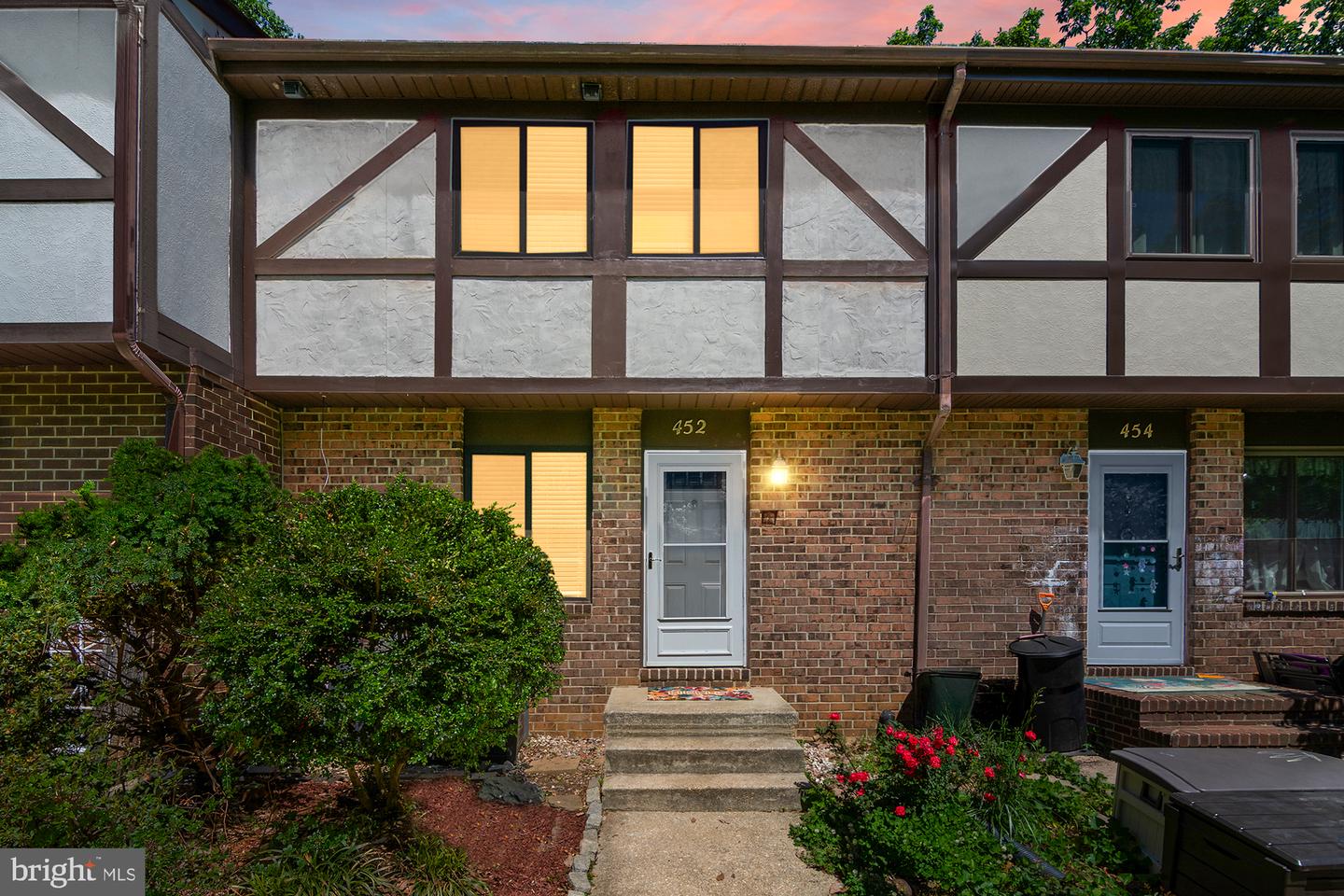452 Knottwood Court, Arnold
